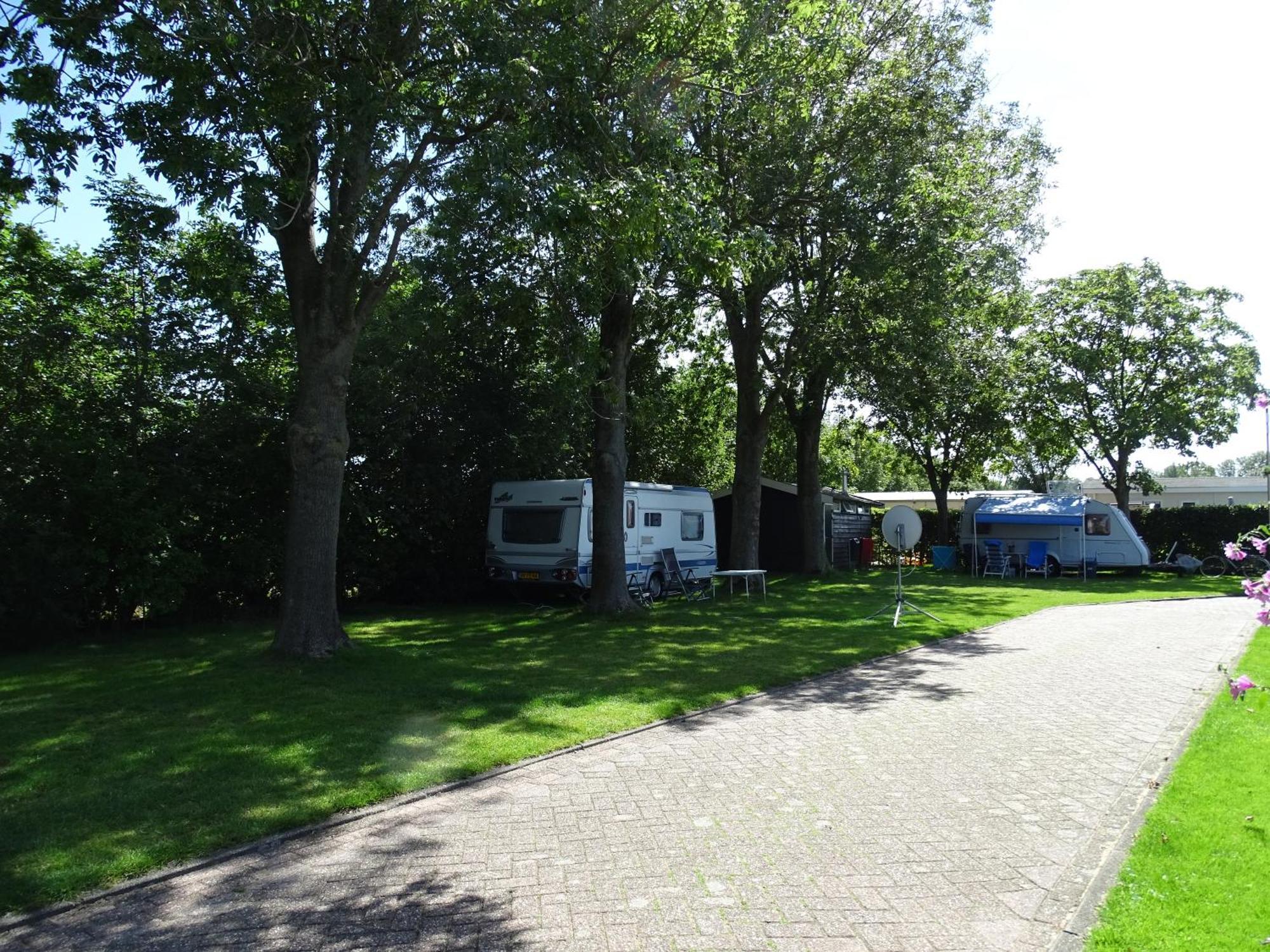 Camping De Hof Van Eeden Hotel Warmond Kültér fotó